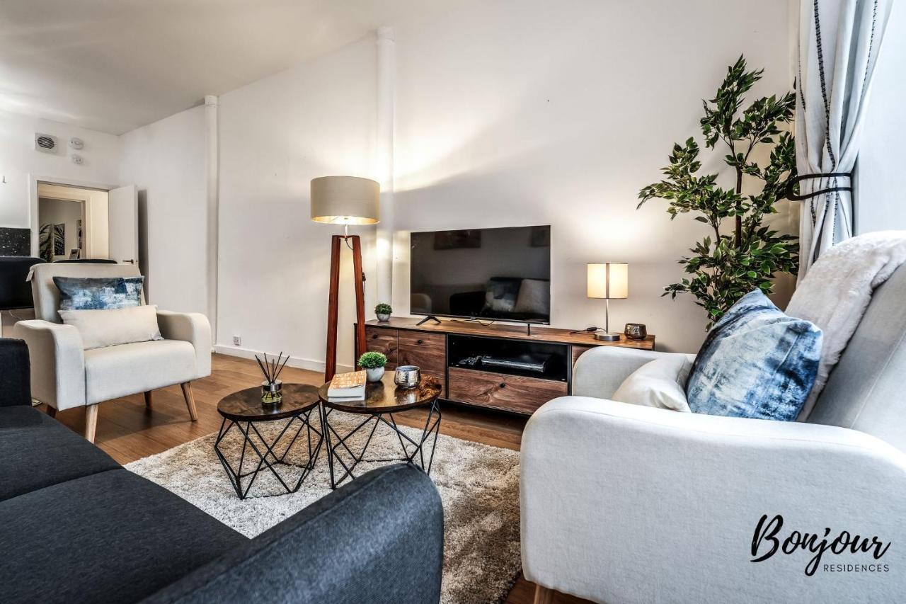 Cosy Grassmarket 2Br-1Ba - Newly Decorated! By Bonjour Residences เอดินบะระ ภายนอก รูปภาพ