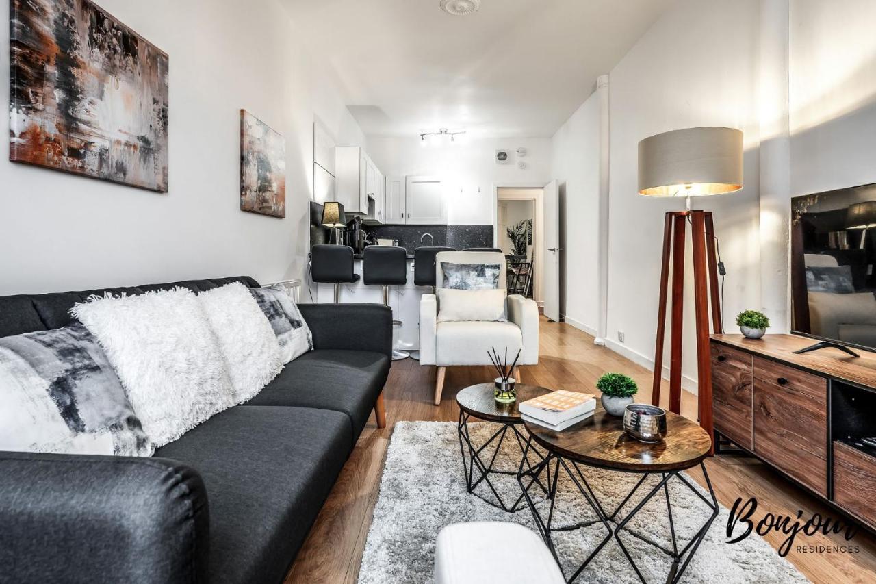 Cosy Grassmarket 2Br-1Ba - Newly Decorated! By Bonjour Residences เอดินบะระ ภายนอก รูปภาพ