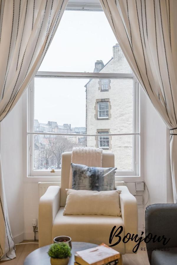 Cosy Grassmarket 2Br-1Ba - Newly Decorated! By Bonjour Residences เอดินบะระ ภายนอก รูปภาพ