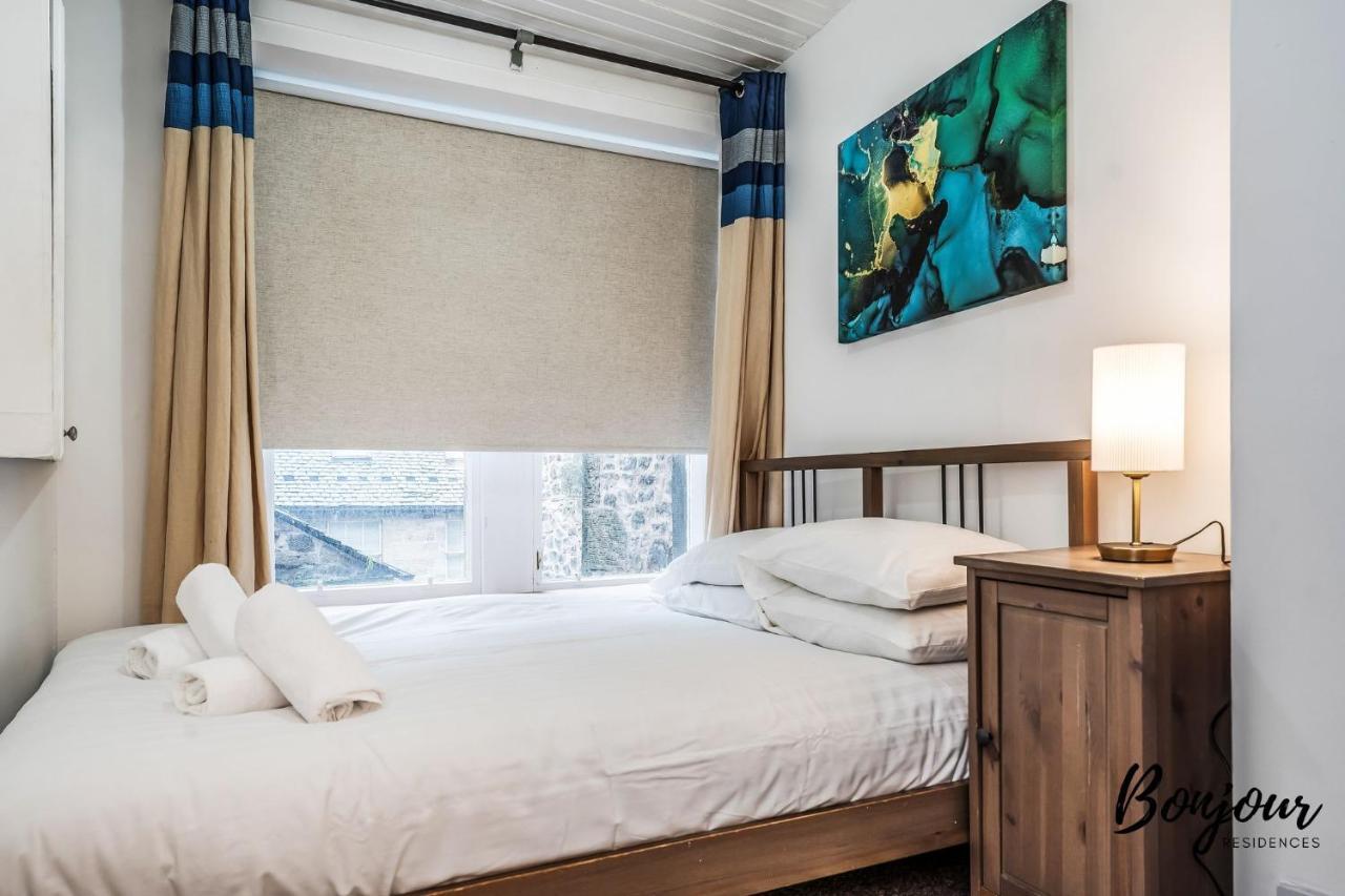 Cosy Grassmarket 2Br-1Ba - Newly Decorated! By Bonjour Residences เอดินบะระ ภายนอก รูปภาพ